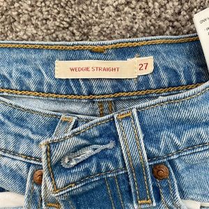 Levi wedgie straight leg jeans